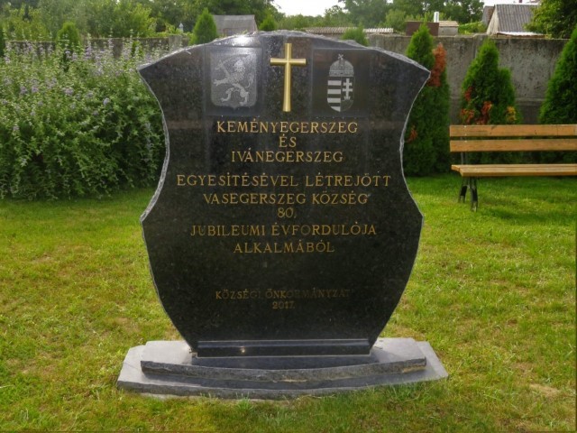 Negy Kozseg 0828 002