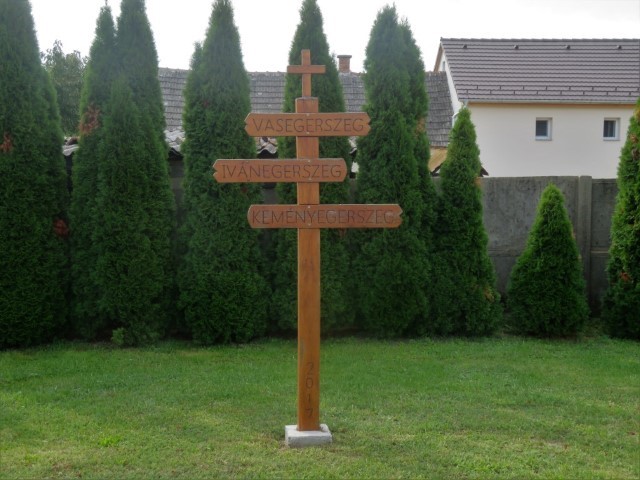Negy Kozseg 0828 003