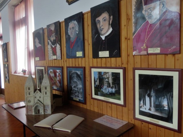 Negy Kozseg 0828 026