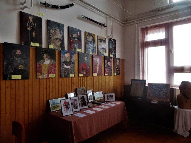 Negy Kozseg 0828 027