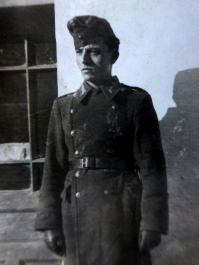 Szelestey Zoltán, Sámuel fia. Elhunyt az orosz fronton 1942-ben