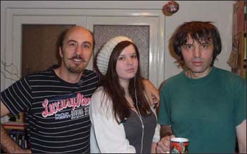 Kukor Lilla (in the middle), her father (on the right), her uncle (on the left)